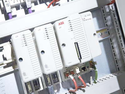 مقدمة خاصة ABB S800 I / O